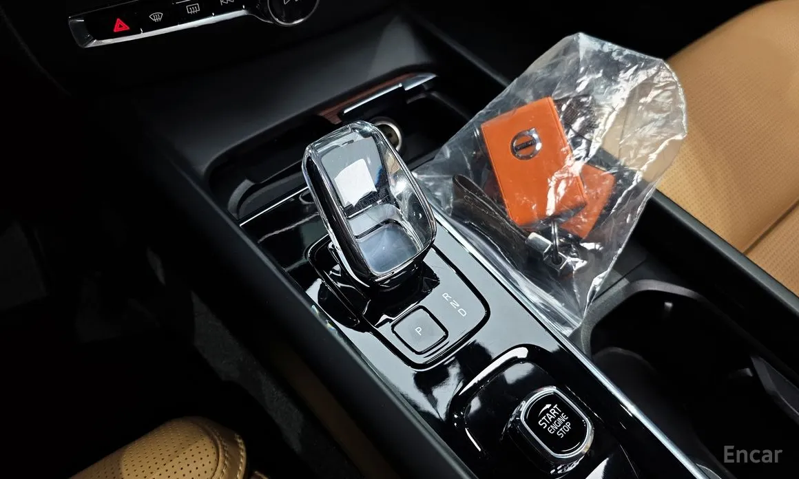 Фото 9 - Volvo V60