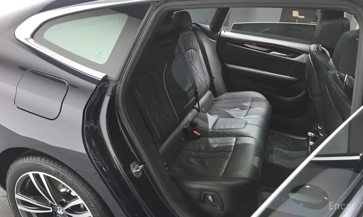 Фото 11 - BMW Gran Turismo