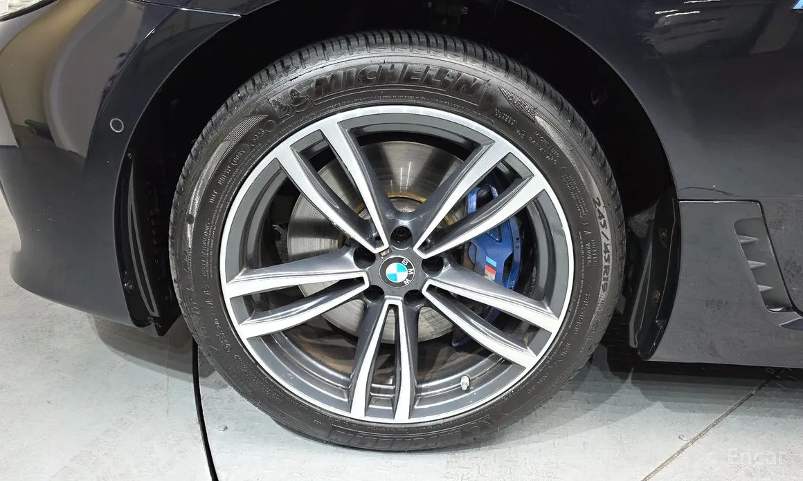 Фото 5 - BMW Gran Turismo