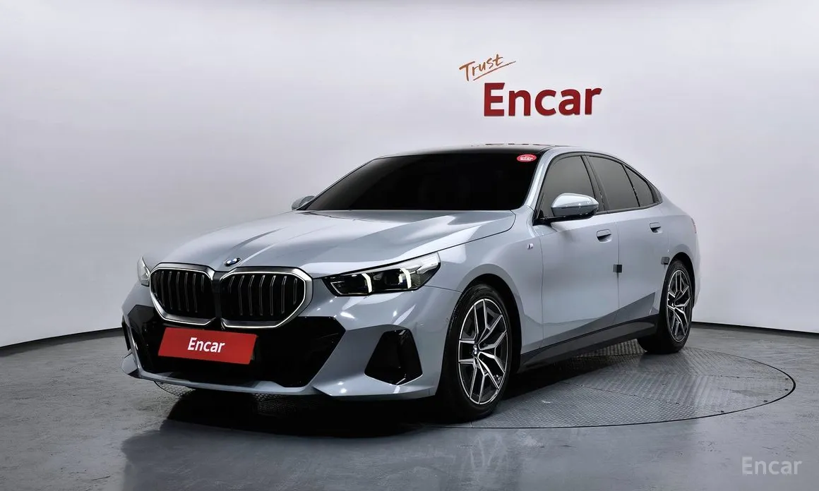 Фото 1 - BMW 5 Series