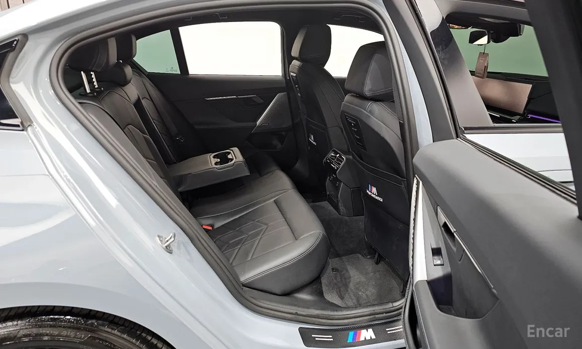 Фото 12 - BMW 5 Series