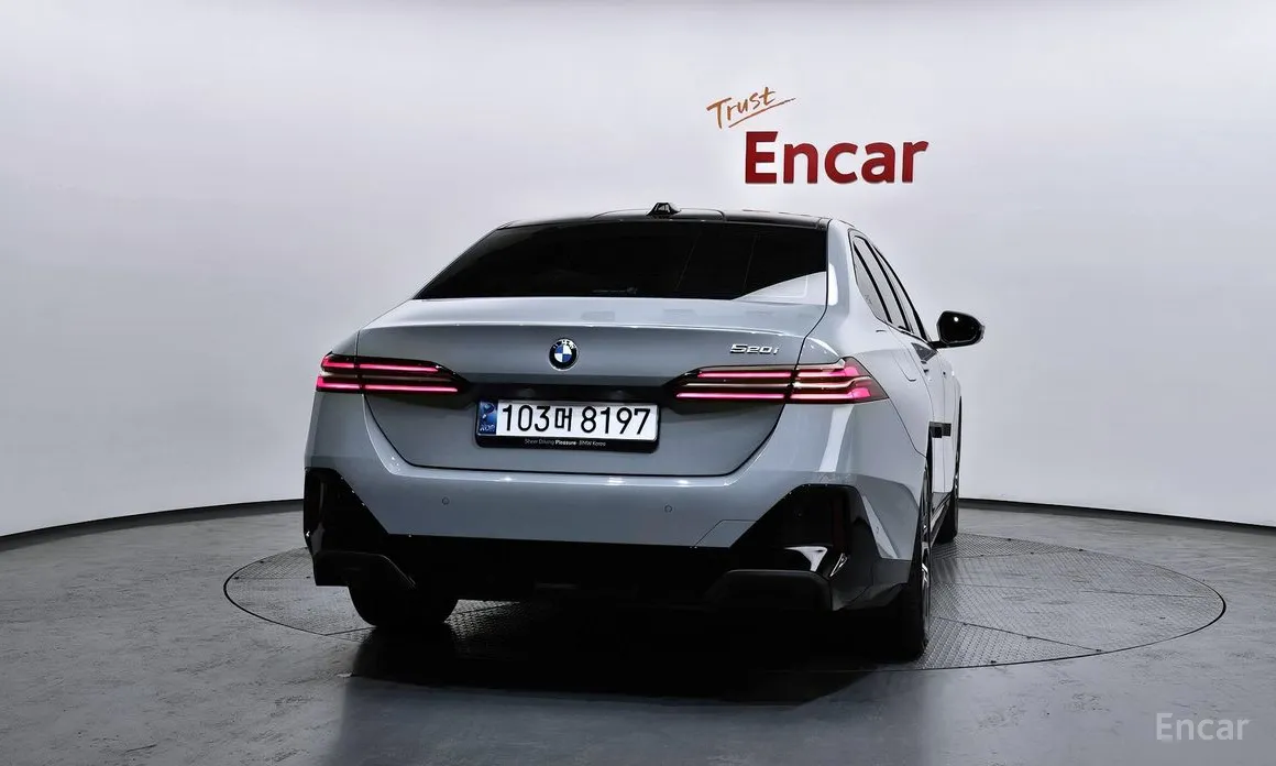 Фото 4 - BMW 5 Series