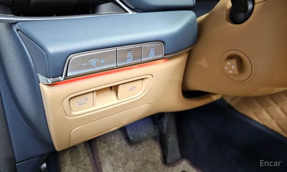 Фото 15 - Genesis GV80