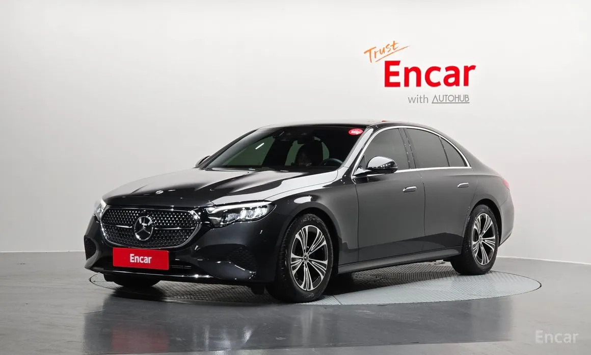 Фото 1 - Mercedes-Benz E-Class