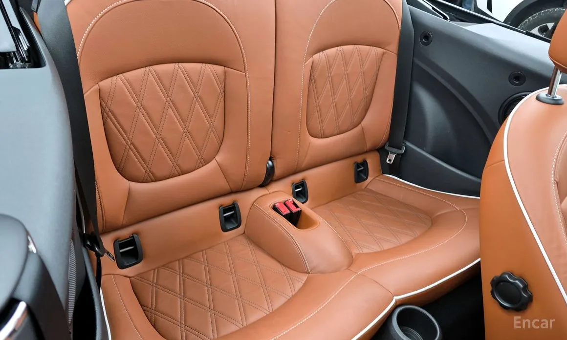 Фото 12 - Mini Cooper Convertible