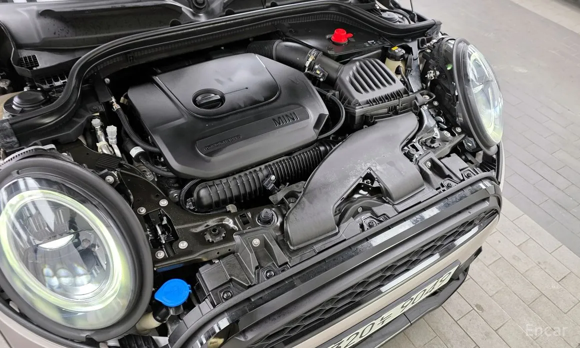 Фото 6 - Mini Cooper Convertible