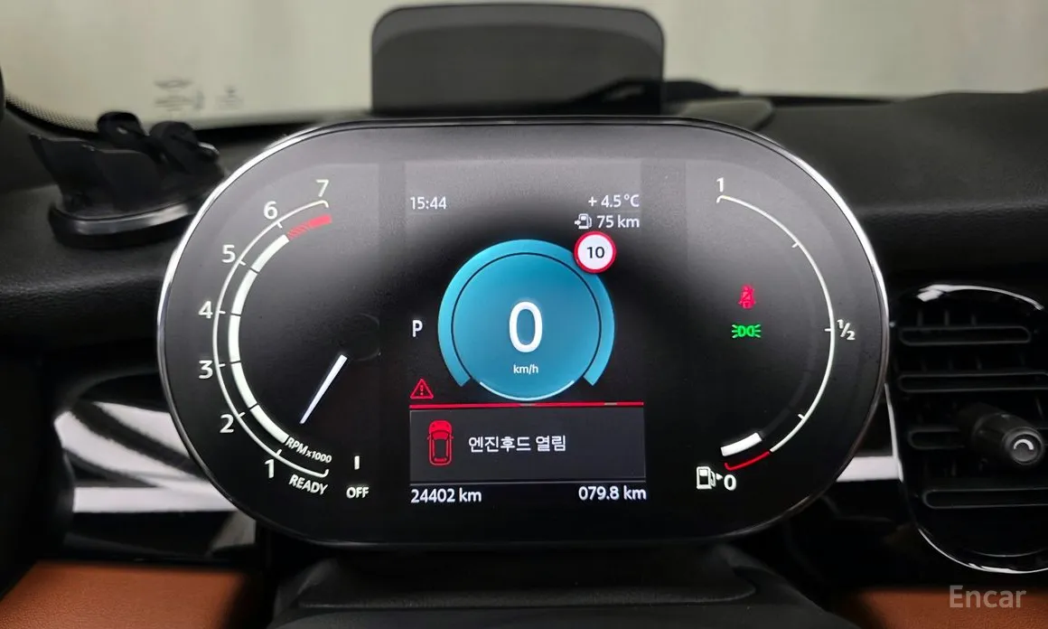 Фото 8 - Mini Cooper Convertible