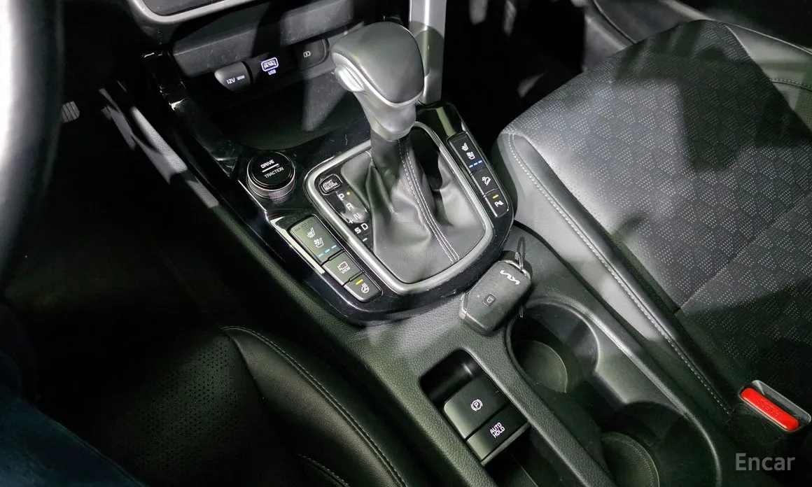 Фото 9 - Kia Seltos