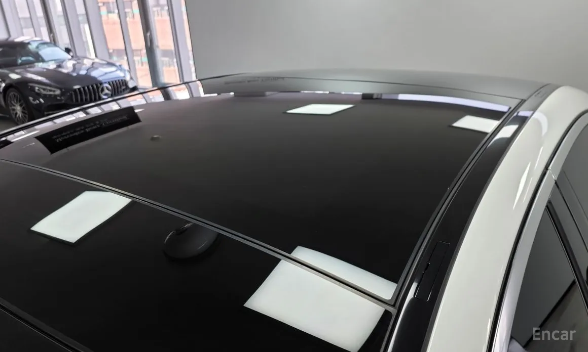 Фото 12 - Mercedes-Benz E-Class