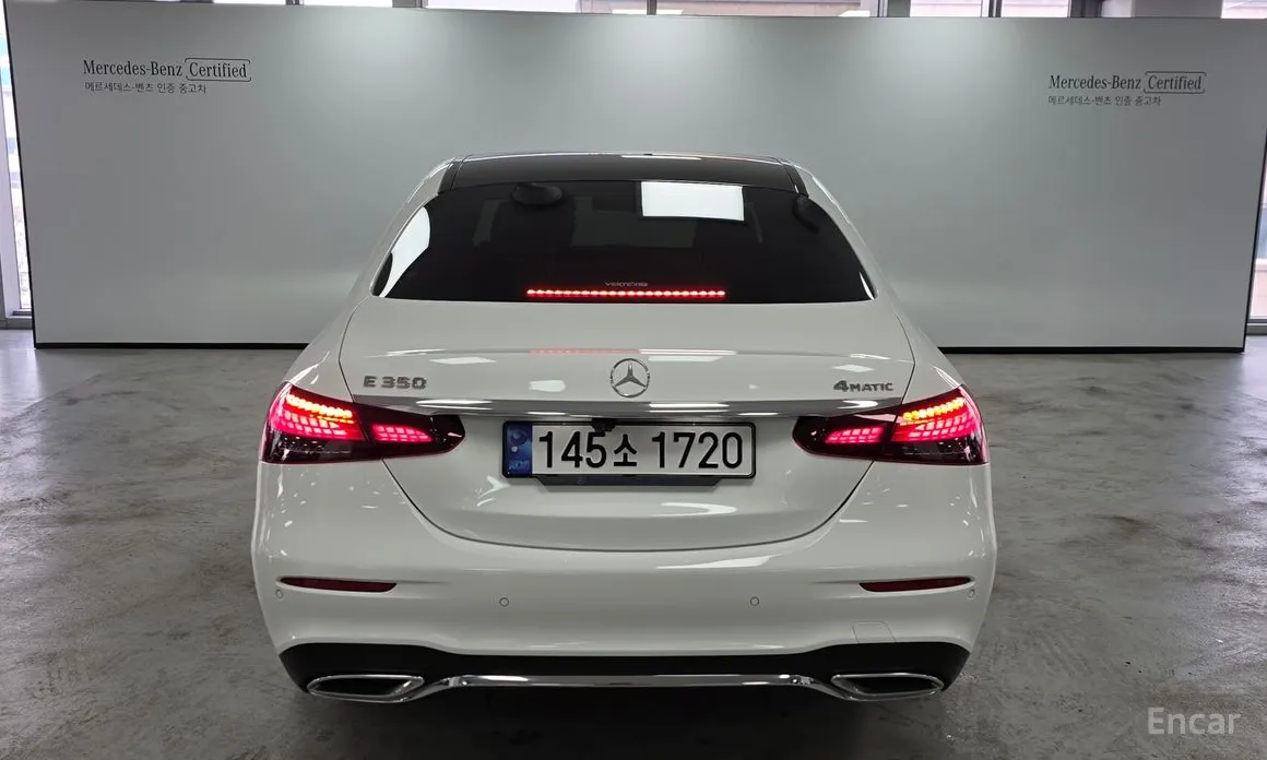 Фото 4 - Mercedes-Benz E-Class