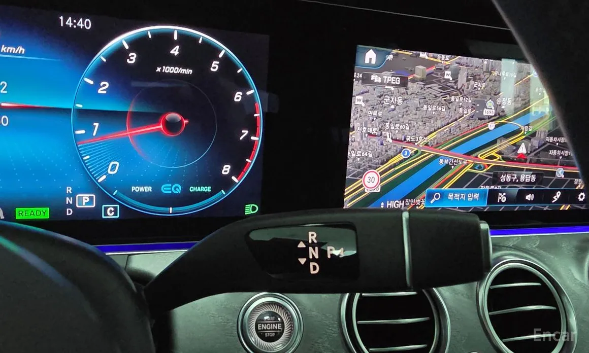 Фото 9 - Mercedes-Benz E-Class