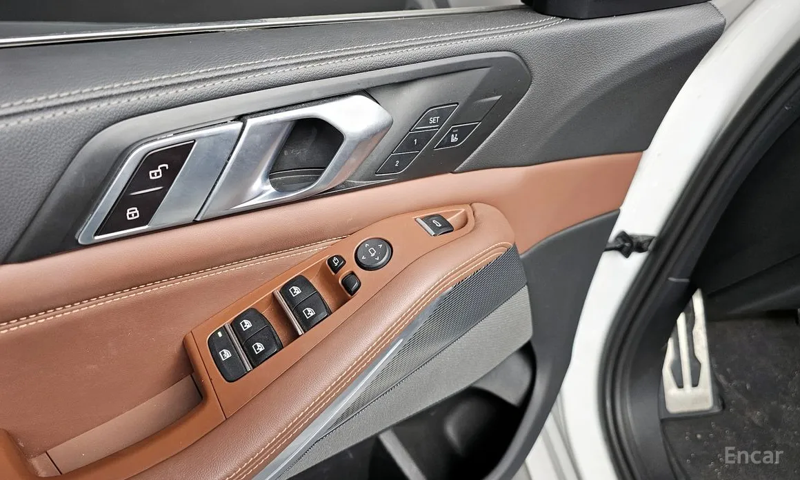 Фото 14 - BMW X5