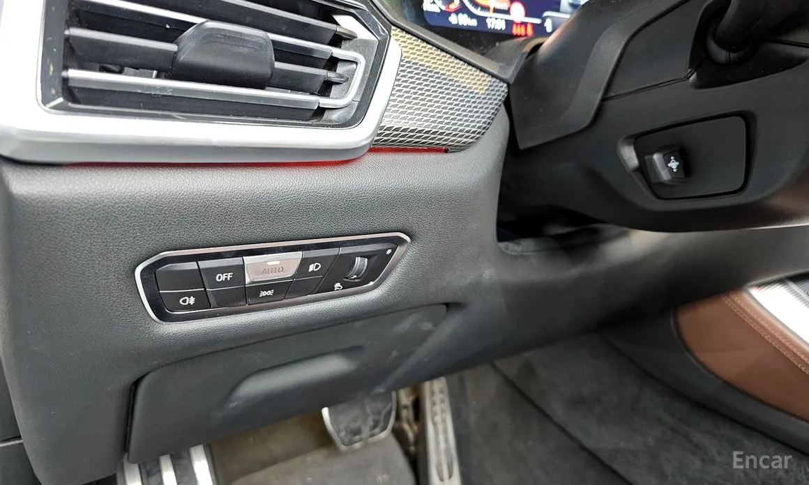 Фото 15 - BMW X5