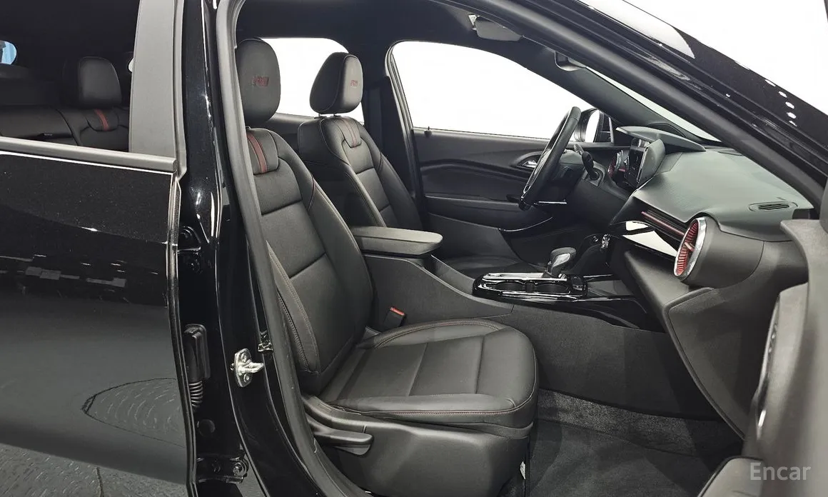 Фото 10 - Chevrolet Trax