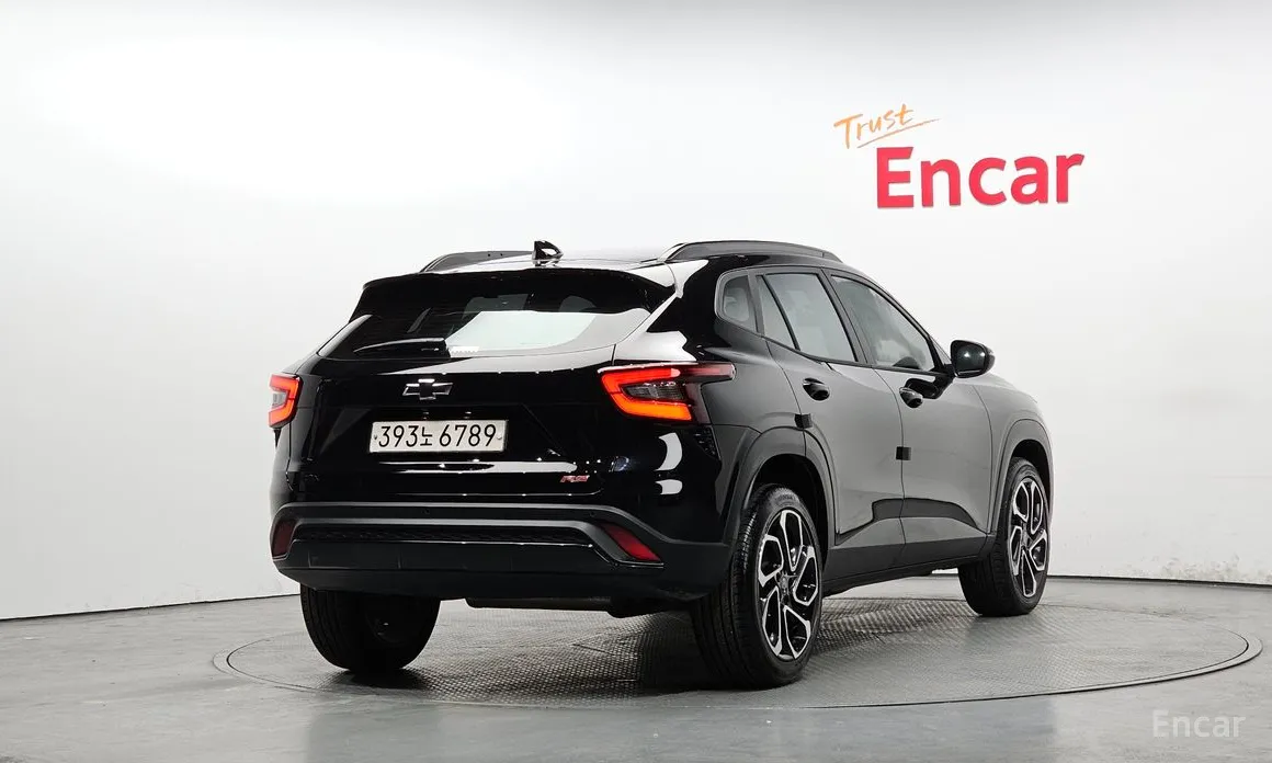 Фото 2 - Chevrolet Trax