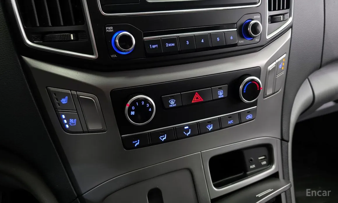 Фото 15 - Hyundai Starex