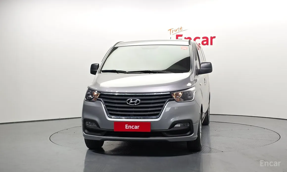 Фото 3 - Hyundai Starex