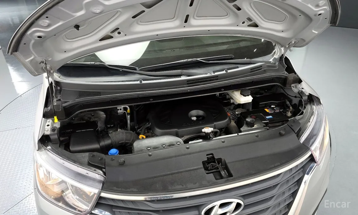 Фото 6 - Hyundai Starex