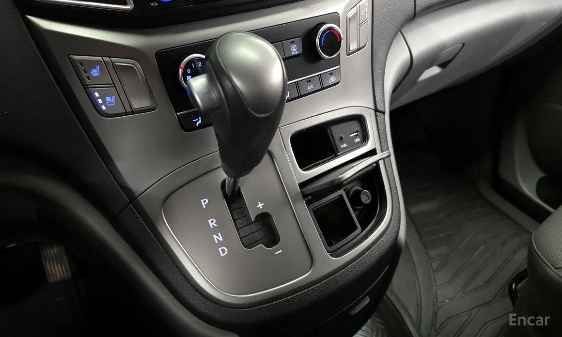 Фото 9 - Hyundai Starex