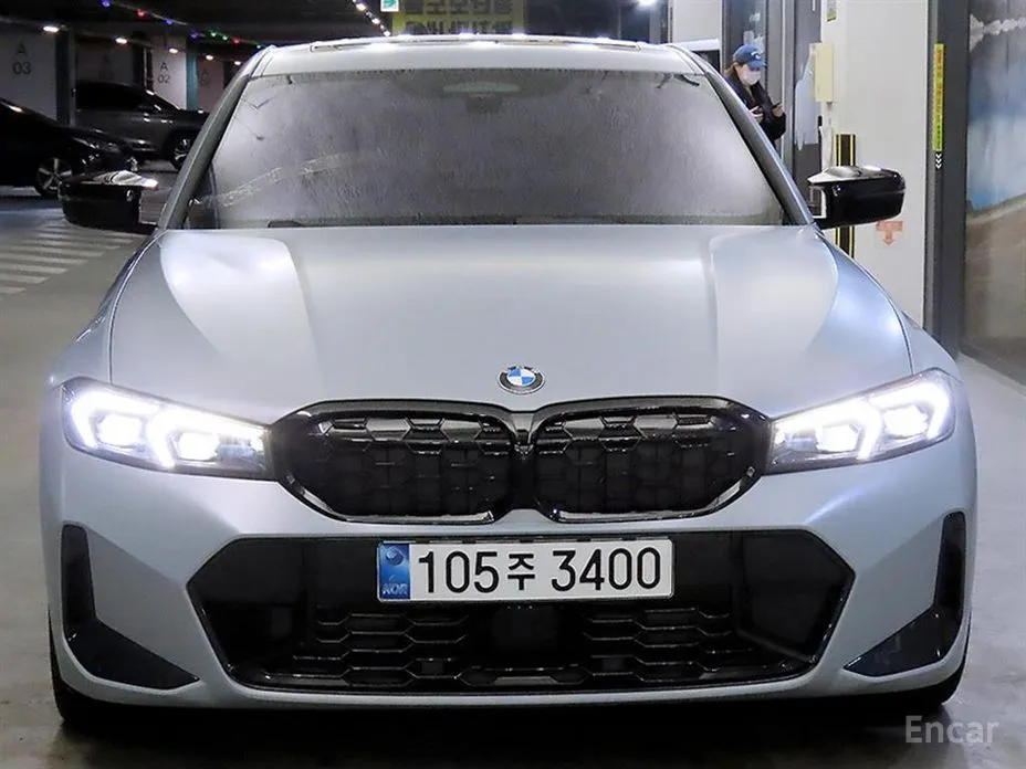 Photo 1 - BMW 3 Series