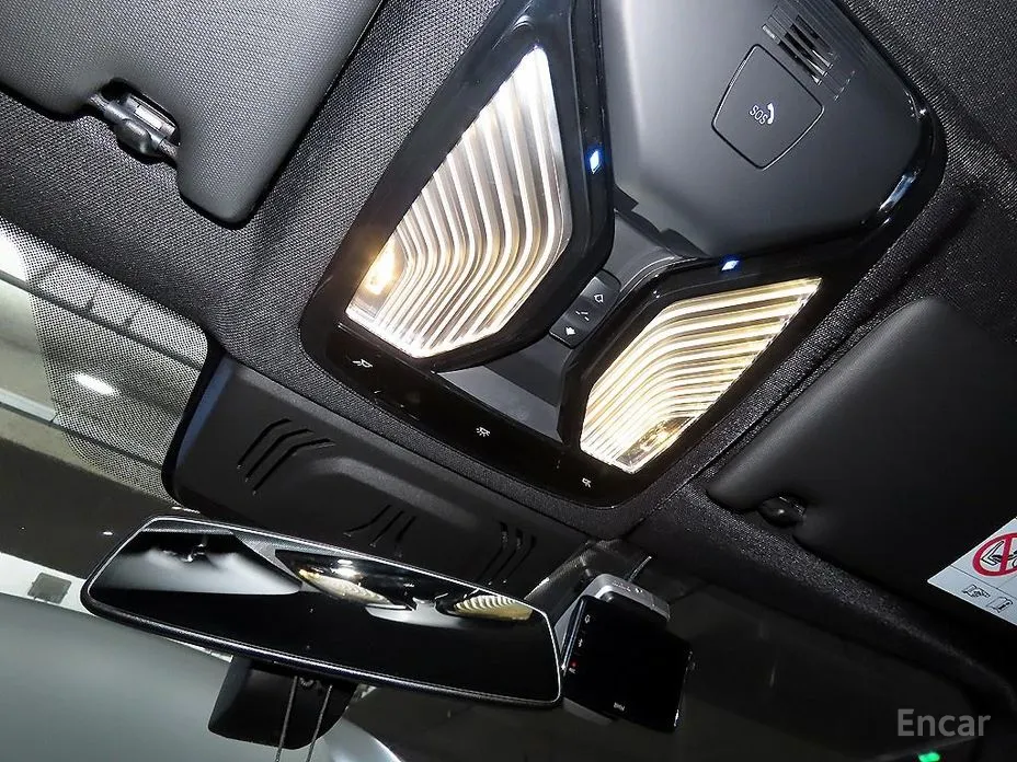 Photo 19 - BMW 3 Series