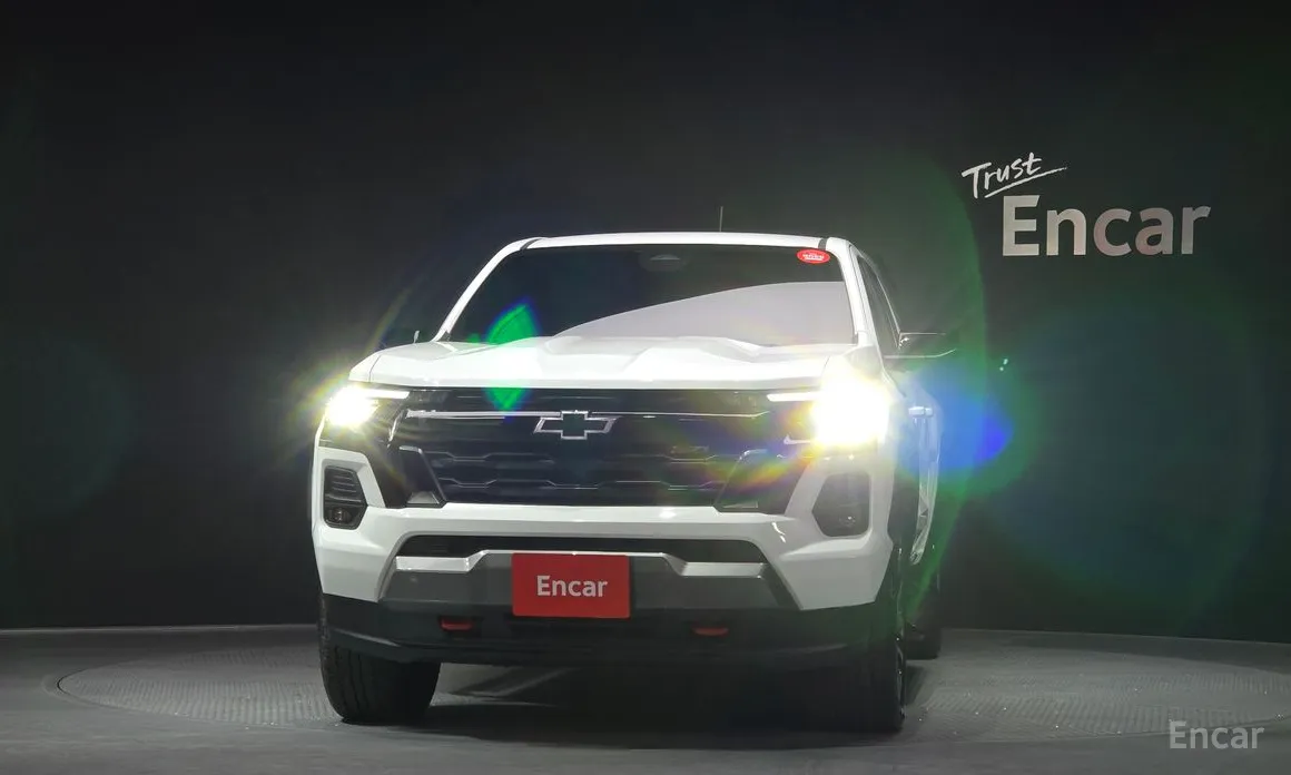 Фото 3 - Chevrolet Colorado