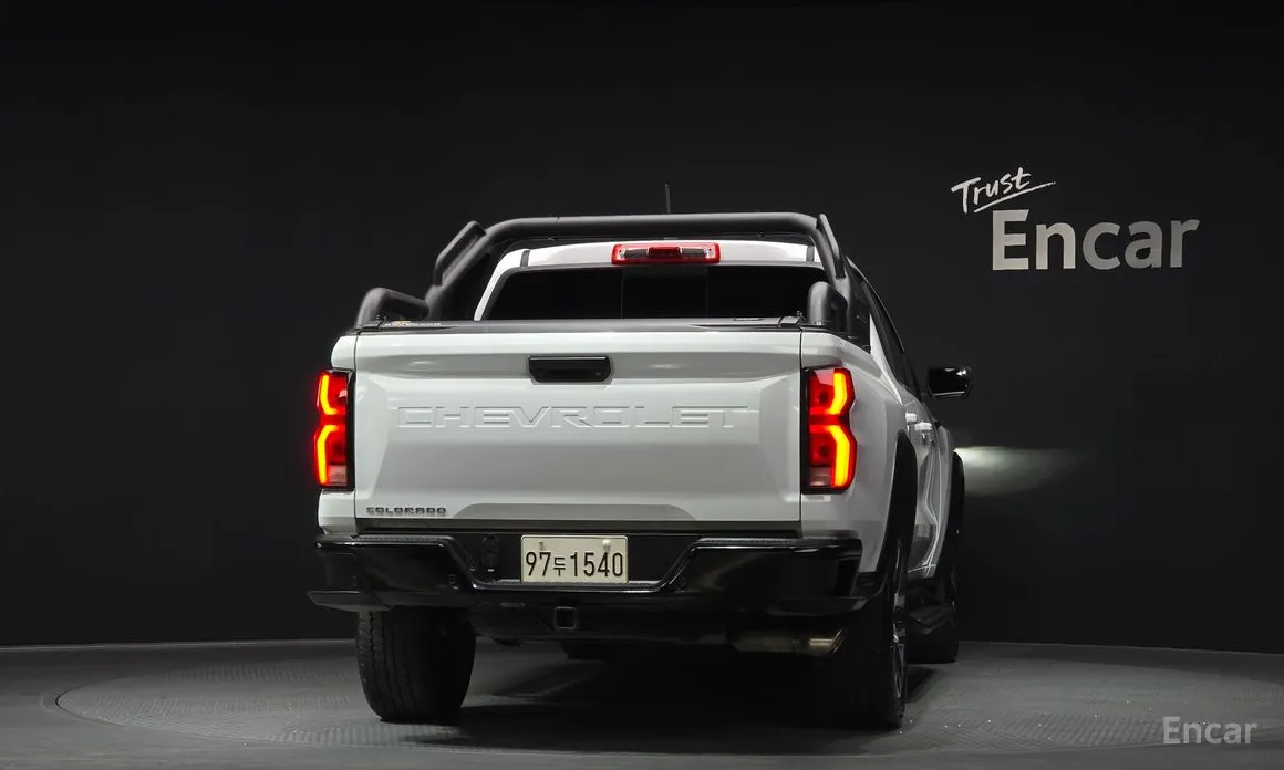 Фото 4 - Chevrolet Colorado