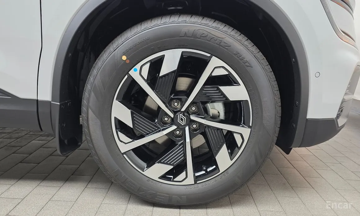 Фото 5 - Renault QM6