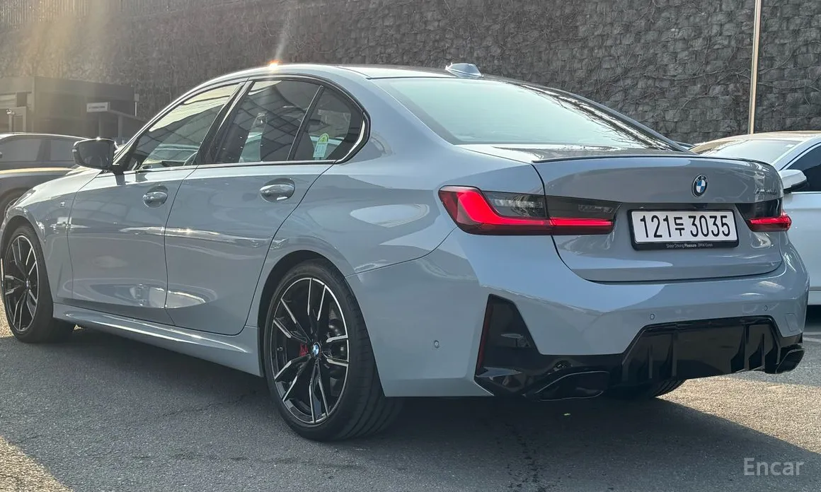 Фото 2 - BMW 3 Series