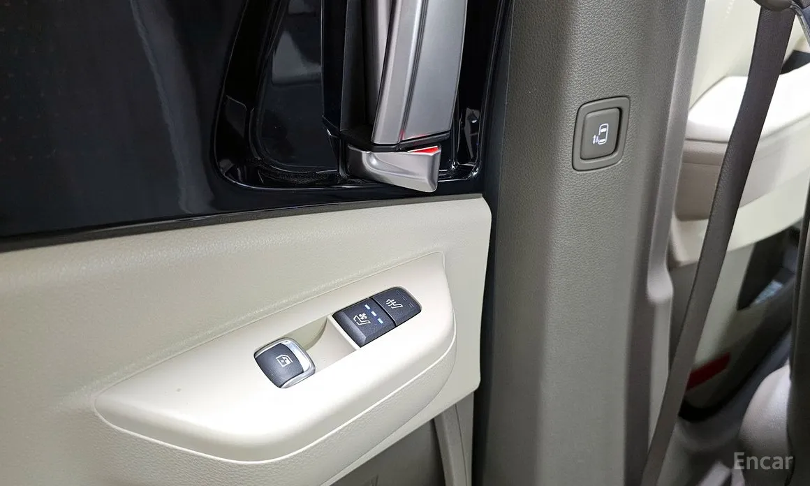 Фото 19 - Kia Carnival