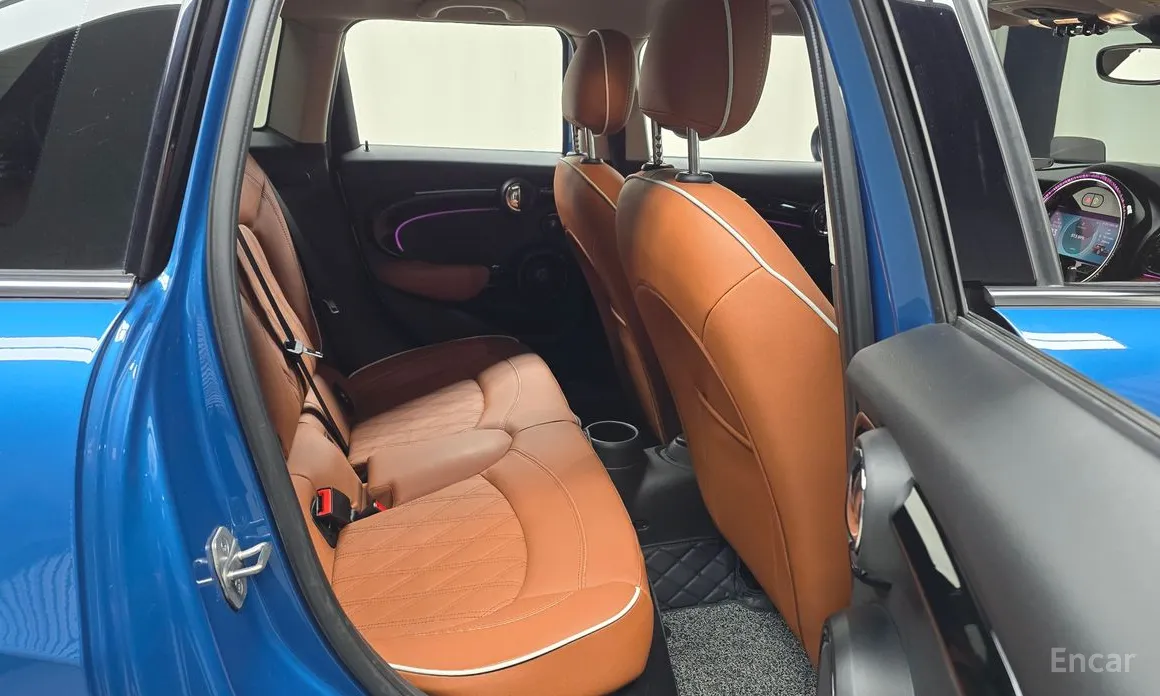 Фото 12 - Mini Cooper