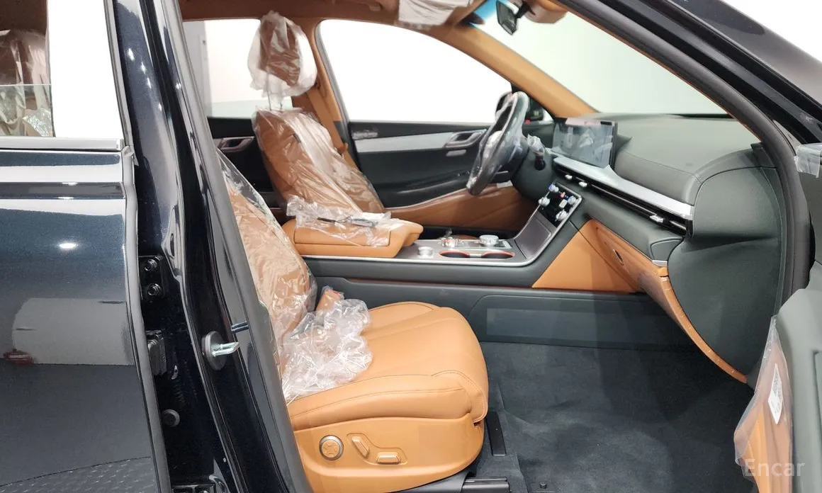 Фото 11 - Genesis GV80