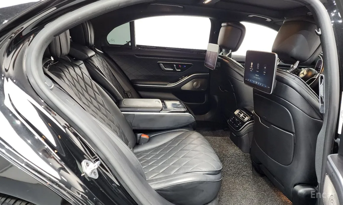 Фото 12 - Mercedes-Benz S-Class