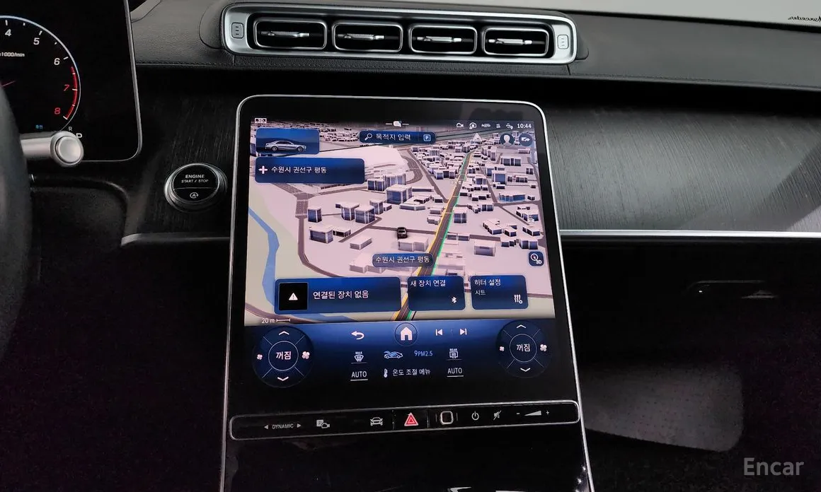 Фото 14 - Mercedes-Benz S-Class