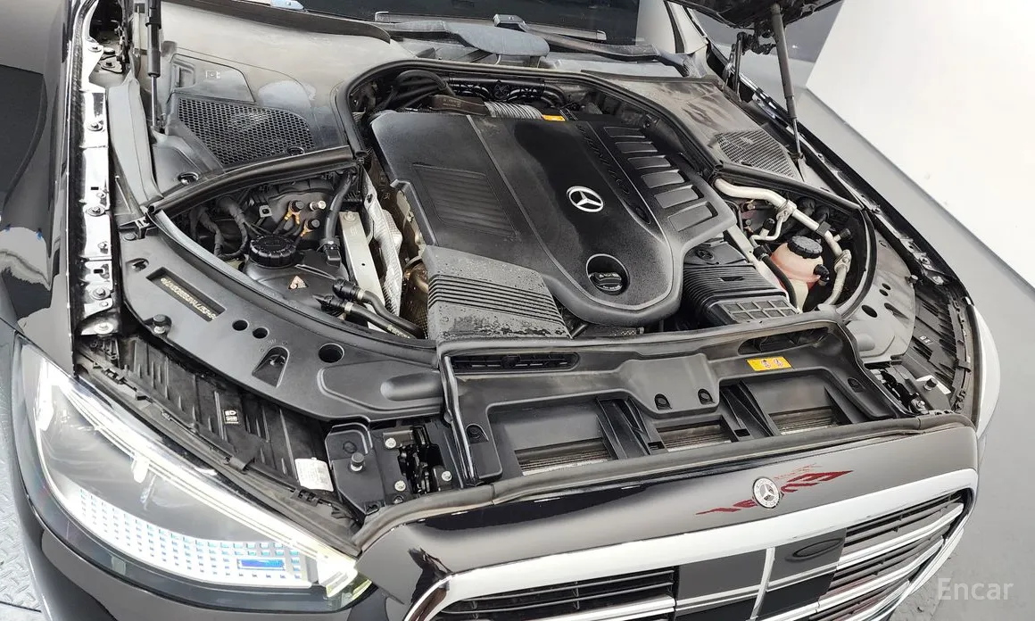 Фото 6 - Mercedes-Benz S-Class