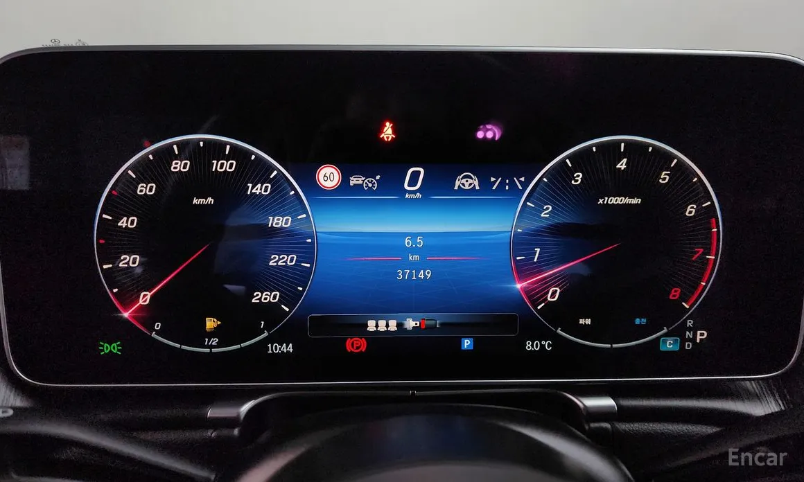 Фото 8 - Mercedes-Benz S-Class