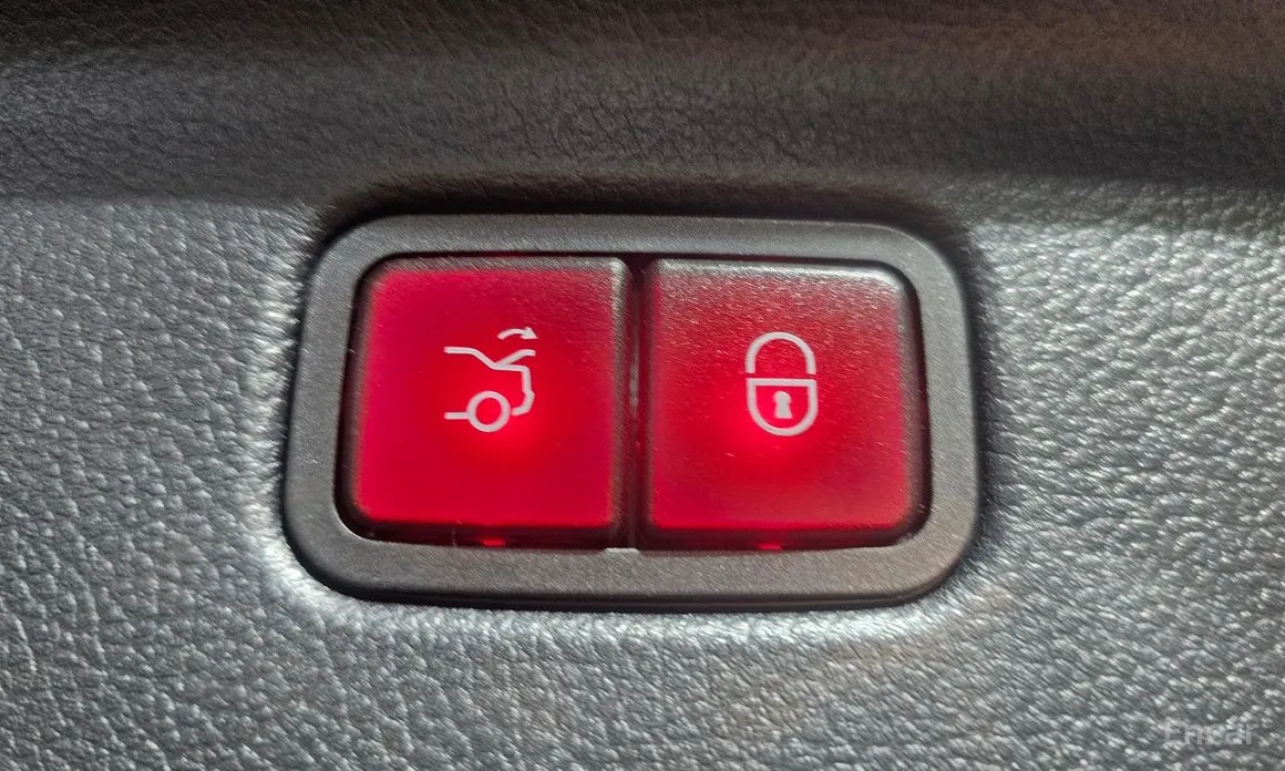 Фото 20 - Mercedes-Benz S-Class