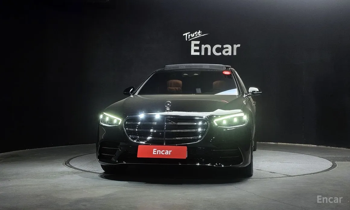 Фото 3 - Mercedes-Benz S-Class