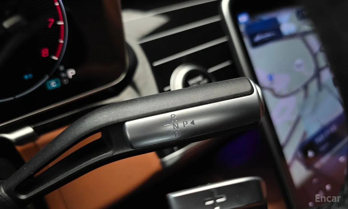 Фото 9 - Mercedes-Benz S-Class