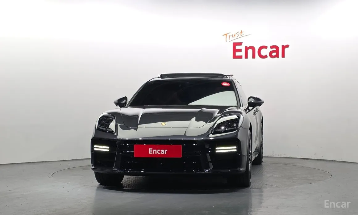 Фото 3 - Porsche Panamera