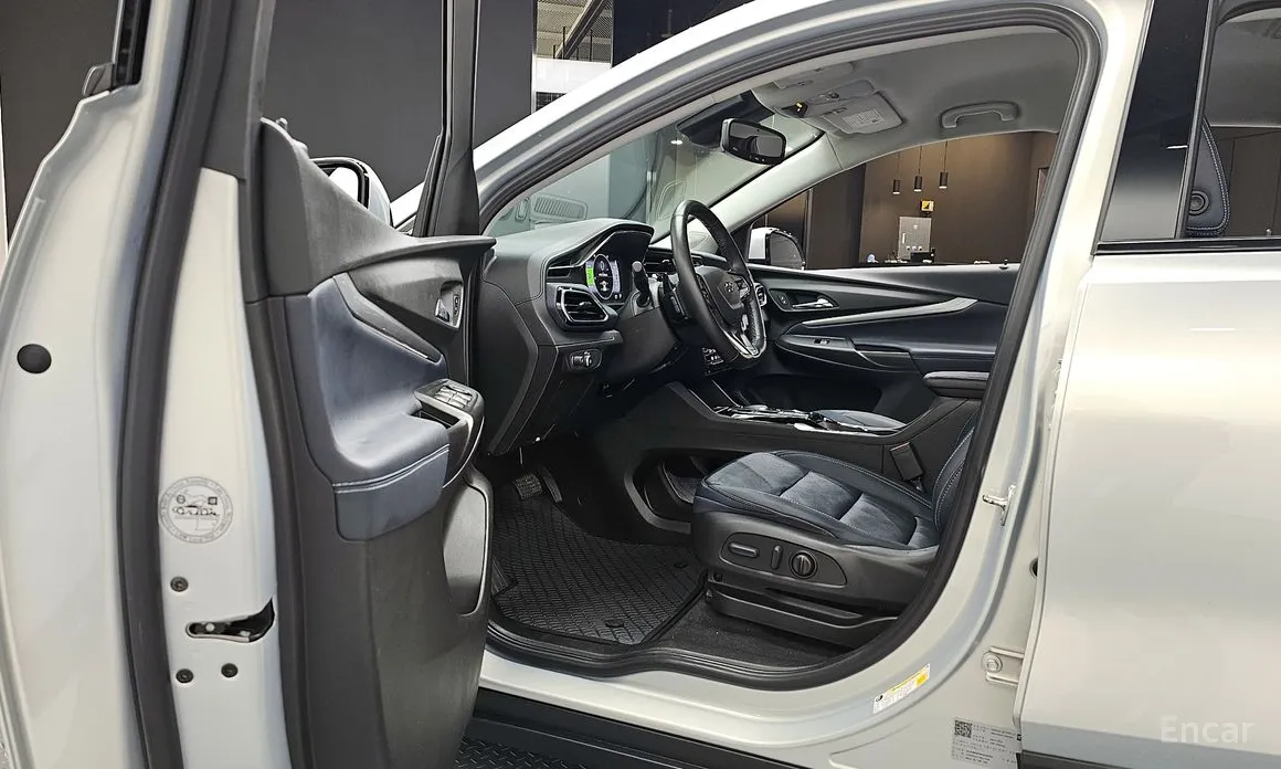 Фото 10 - Chevrolet Bolt EUV