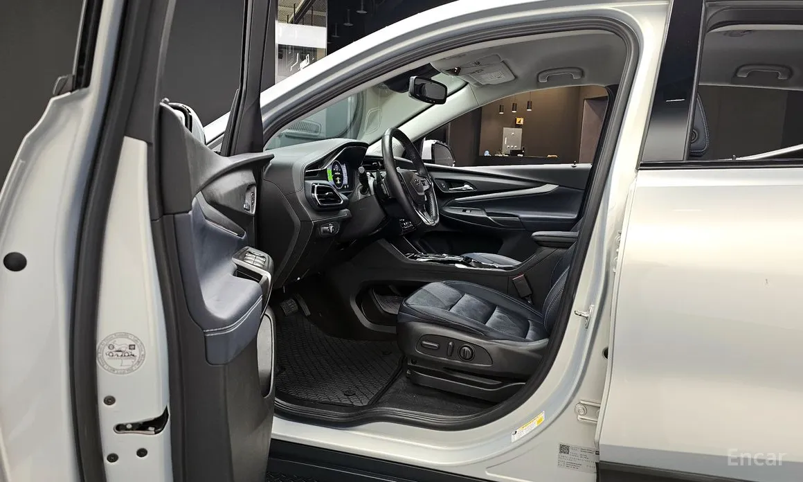 Фото 11 - Chevrolet Bolt EUV