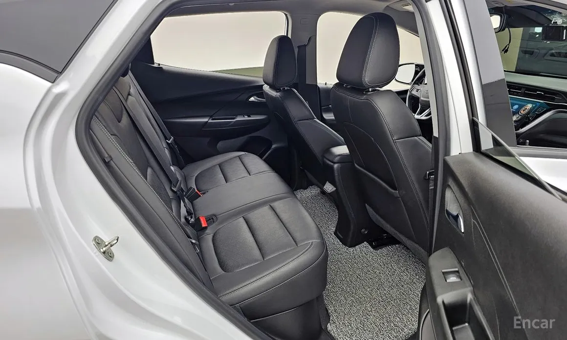 Фото 12 - Chevrolet Bolt EV