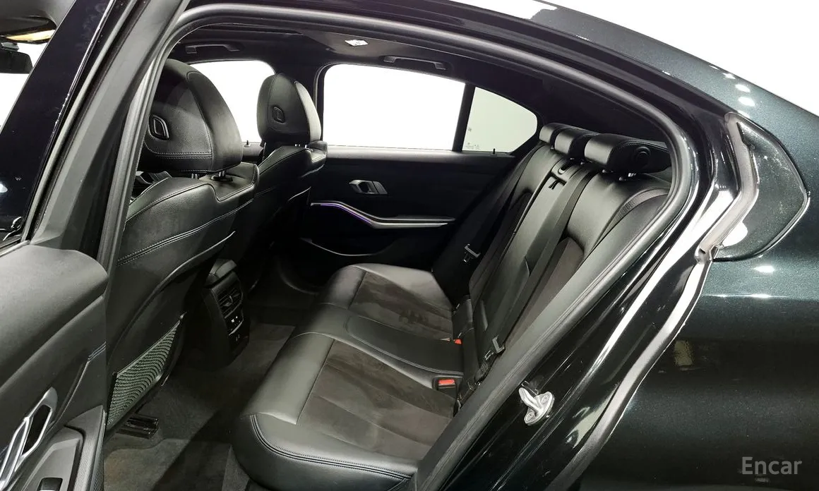 Фото 12 - BMW 3 Series