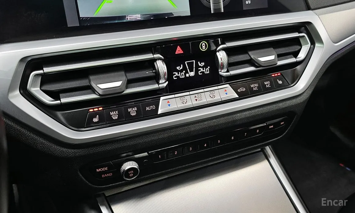 Фото 17 - BMW 3 Series