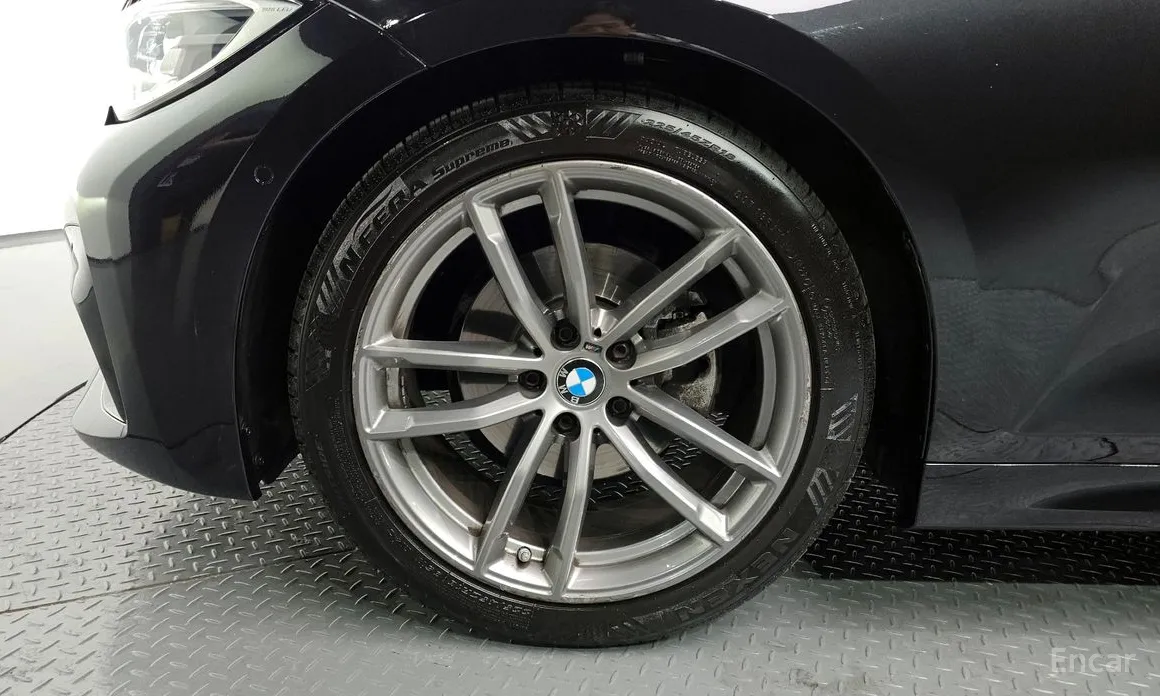 Фото 5 - BMW 3 Series