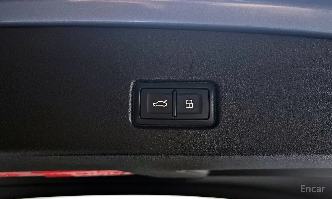 Фото 20 - Audi Q4 e-tron