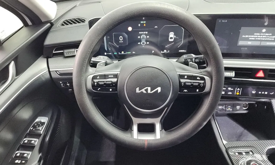 Фото 13 - Kia K5