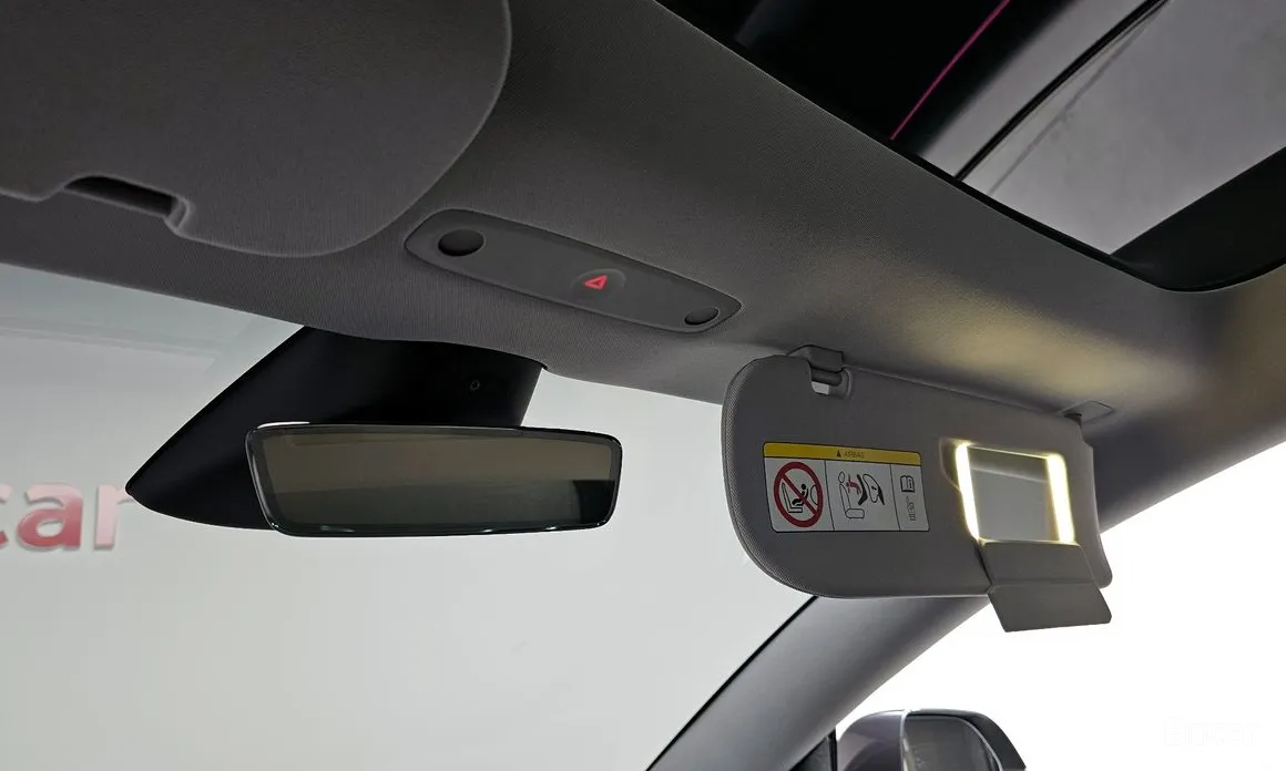 Фото 18 - Tesla Model 3