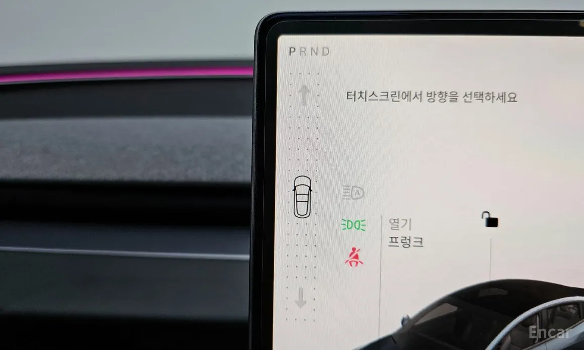 Фото 9 - Tesla Model 3